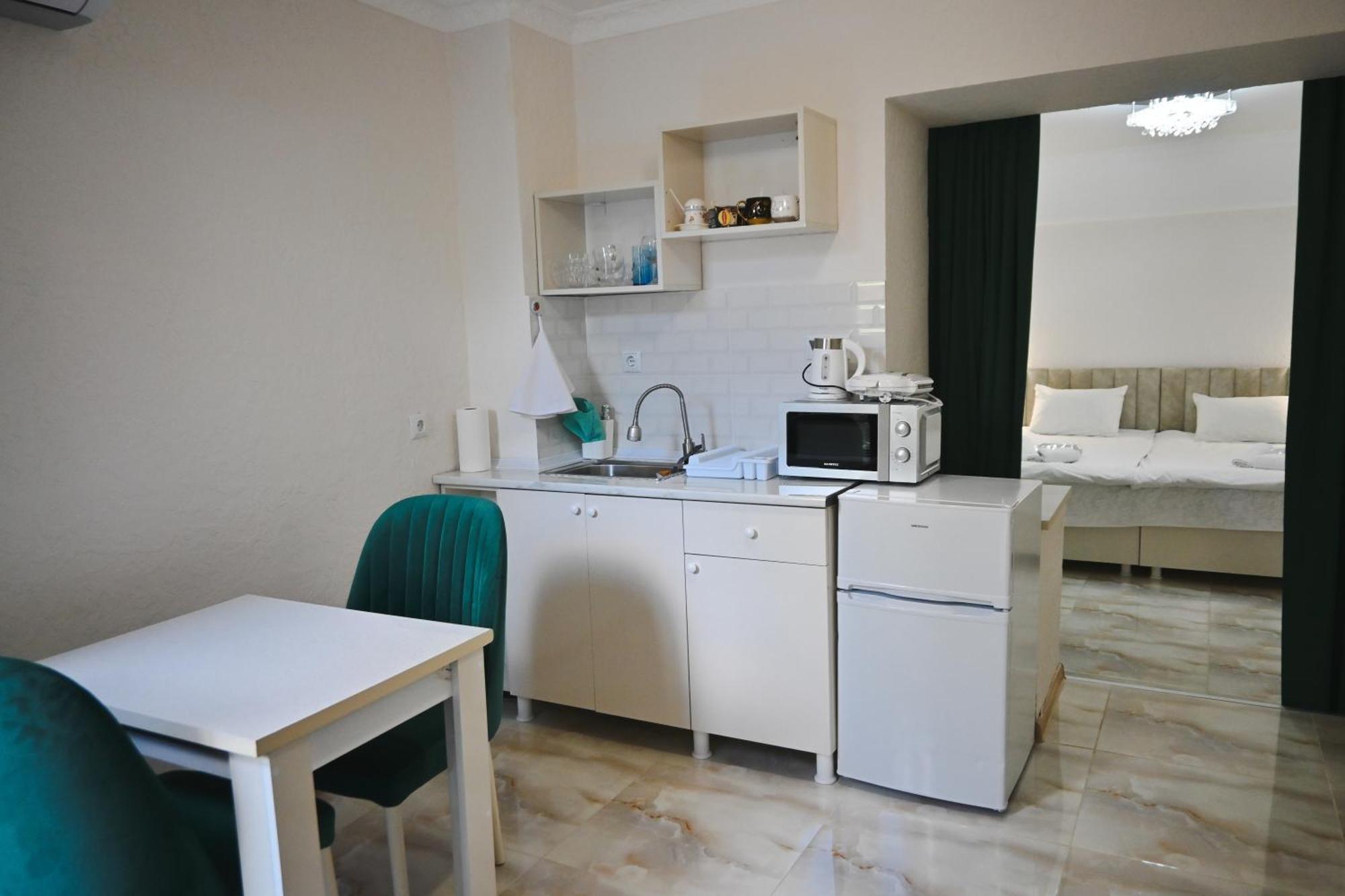 Jerusalem Hotel קוטאיסי מראה חיצוני תמונה