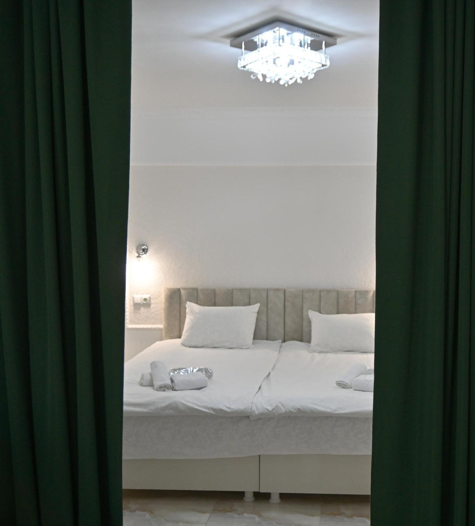 Jerusalem Hotel קוטאיסי מראה חיצוני תמונה