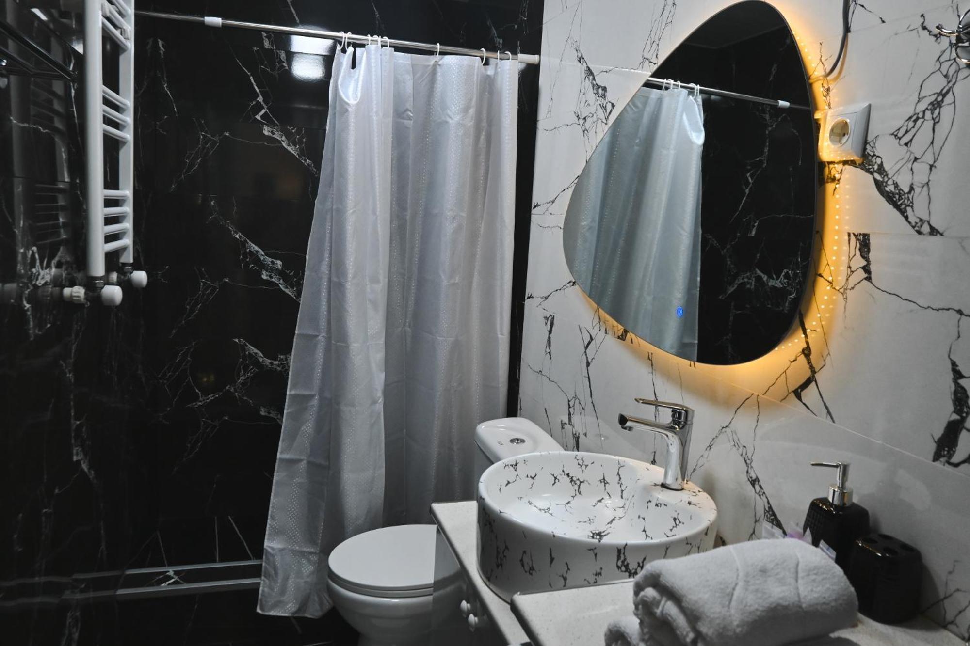 Jerusalem Hotel קוטאיסי מראה חיצוני תמונה